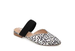 Journee Collection Womens Roxeene Flat - Leopard